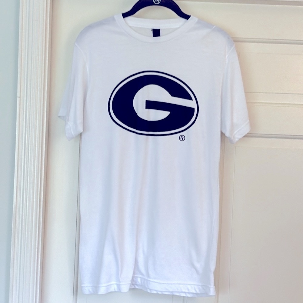 GEORGIA G UGA T Shirt Size Medium NWOT White T Shirt Black G